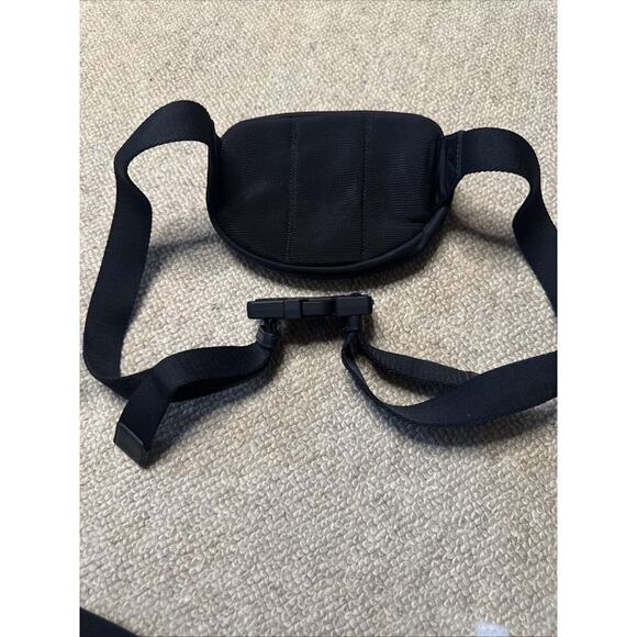 Burberry Econyl Logo Cannon Small Bumbag W COA Black - Picture 7 of 7